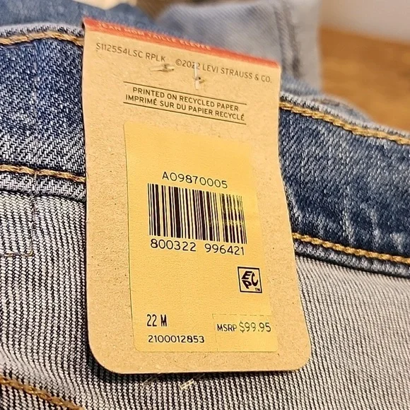 Levis - High Waisted Mom Jeans, Distressed, Blue Denim​​​​​​ - Picture 10 of 14